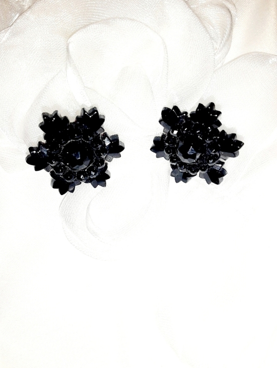 Czechoslovakia Jewelry - Czechoslovakia Black Snowflake Vintage Earrings
